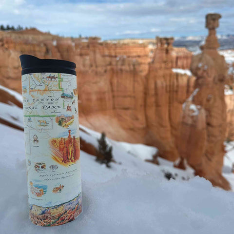 Tumbler with national park design in front of Bryce Canyon cliffs